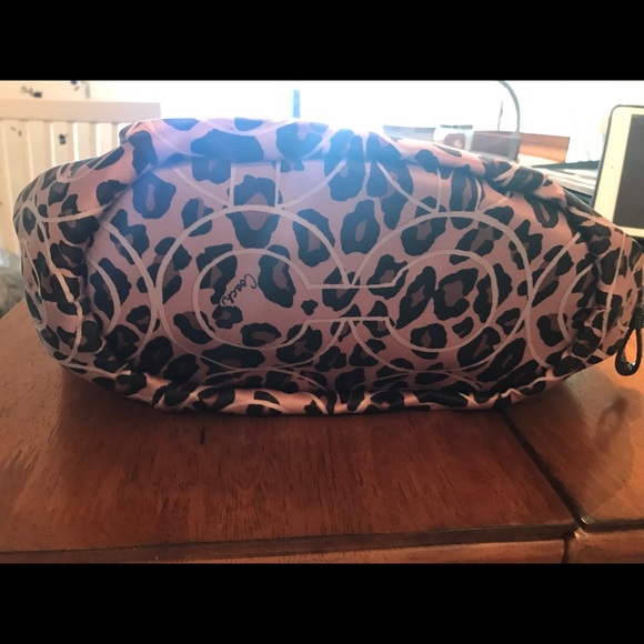 Coach Madison Marielle drawstring bucket handbag - Picture 7 of 12